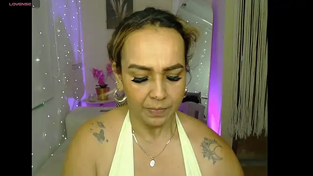 Aunty milf online show from June 23, 9:02 pm