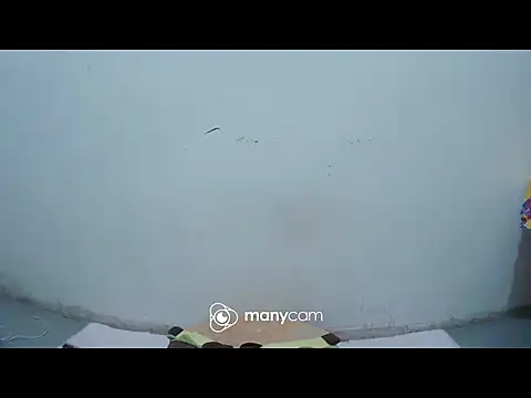 hottiemama69 online show from April 1, 9:45 pm