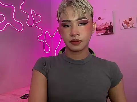  CandyTwink  online show from April 30, 5:07 pm