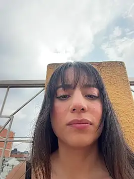 Mia fiire online show from March 26, 7:37 pm