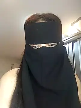 lolotheone online show from April 17, 12:24 am