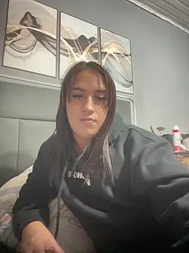 larysinha online show from June 3, 10:37 pm