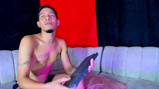 Peter boys 1 online show from February 3, 6:22 am