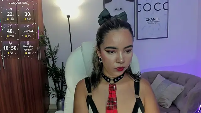 alana martiins online show from March 25, 10:56 pm