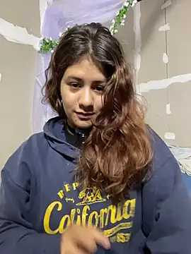 dakota021 online show from April 4, 12:42 am