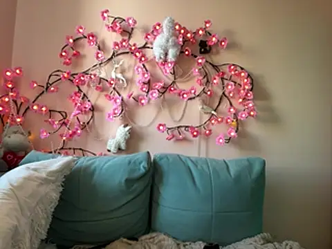 Ungoliant Kiss online show from March 29, 11:53 am