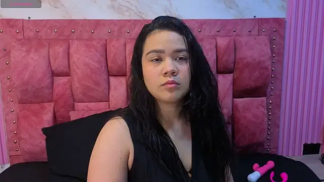 ValeryMorales online show from March 8, 5:17 pm