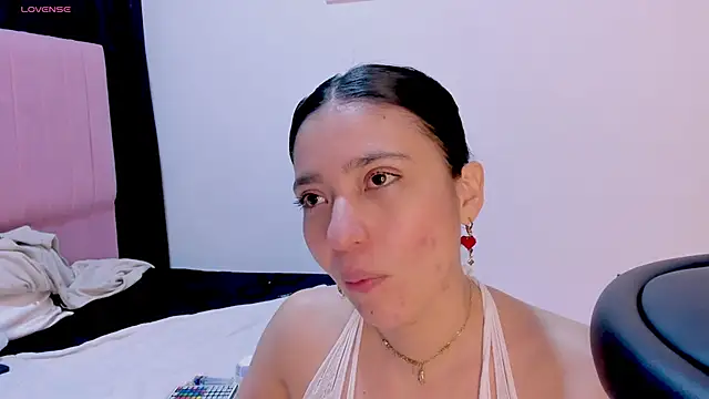 catsi cat online show from February 3, 6:40 am