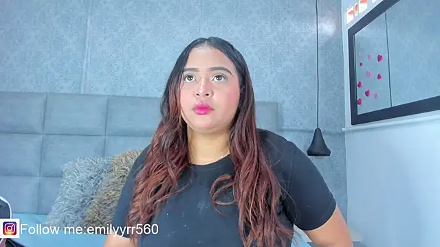 emilyy r online show from April 20, 7:06 pm