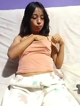 Honey bun06 online show from April 9, 6:05 am