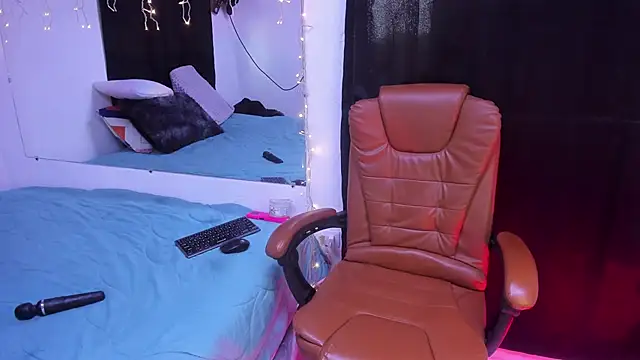 gyda bahiana online show from March 17, 8:57 pm