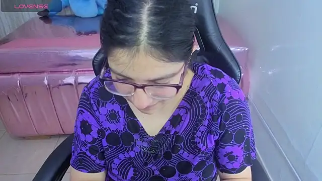 eva smit t online show from March 15, 12:40 pm