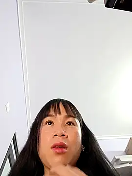  MyNa  online show from March 12, 9:17 pm