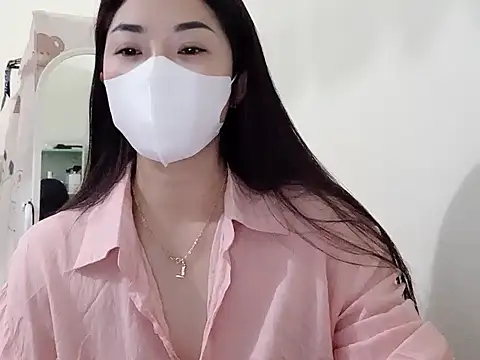 Mimy18 online show from May 9, 4:31 pm