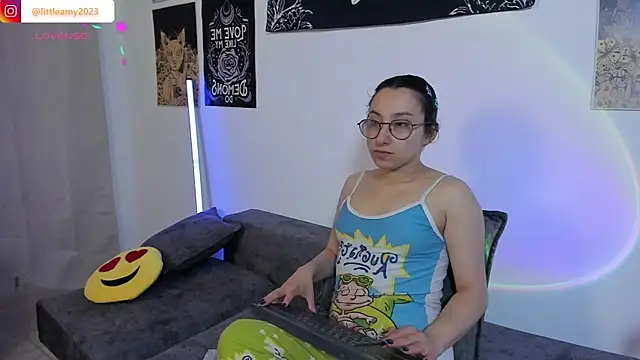 little  ammy online show from May 8, 8:50 am