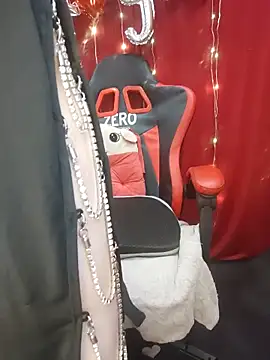 Alone nothing online show from May 29, 3:59 am