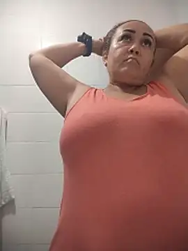 Nini Love  online show from April 2, 3:15 am