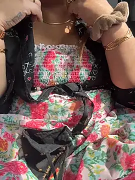 butterflyslay online show from March 21, 8:41 am