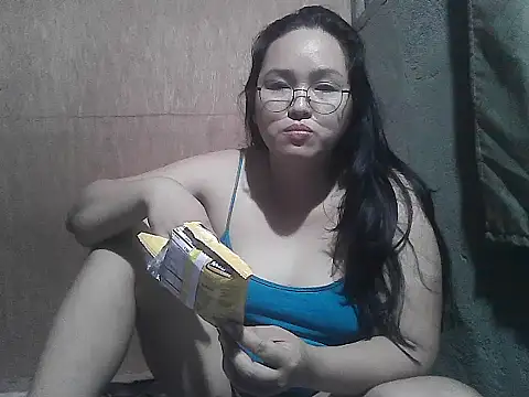 yummy jyra02167 online show from February 10, 11:08 pm