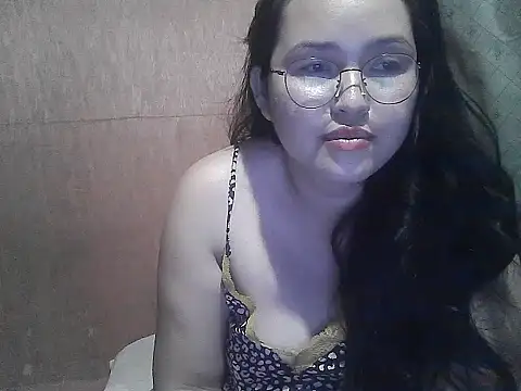 yummy jyra02167 online show from February 15, 1:10 pm