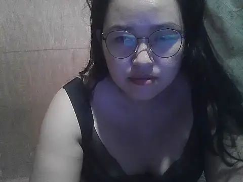 yummy jyra02167 online show from February 3, 6:40 am