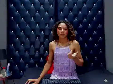 IrinaDuarte online show from February 19, 7:46 pm