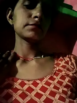 Maya Big55A online show from April 8, 9:17 pm