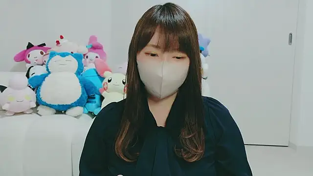 yuyuchan   online show from April 16, 10:59 am