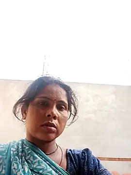 Shreya pandit online show from May 15, 11:40 pm