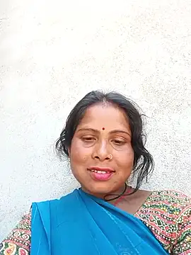 Shreya pandit online show from April 14, 8:25 am