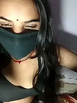 Pooja Love143 online show from March 7, 3:41 pm