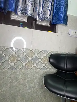 Oh Priya online show from February 5, 4:10 pm