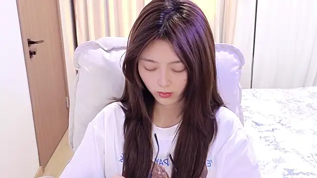 Koikoi    online show from April 17, 11:56 am