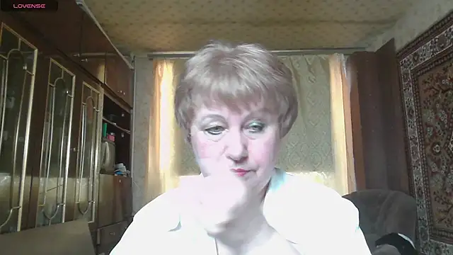 Casey peach online show from May 18, 9:59 am