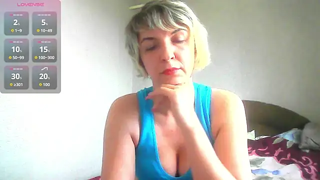 Lana Foxyy online show from April 8, 1:02 pm