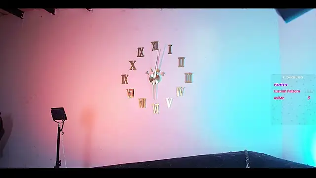 sofitabares  online show from April 16, 8:52 pm