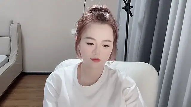 Amireux-8 online show from March 30, 1:22 pm