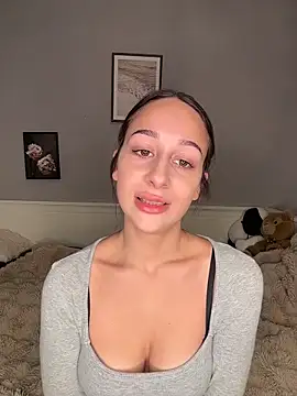 ChiaraSommer online show from March 22, 6:14 pm