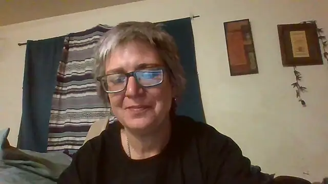 becky1111 online show from April 21, 2:37 am