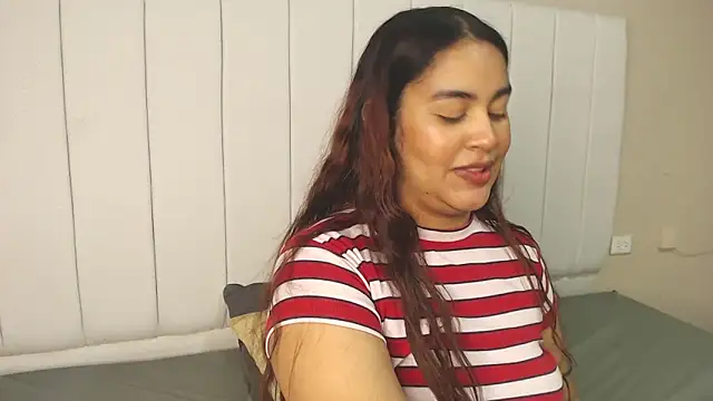 alicce will02 online show from February 1, 7:12 pm