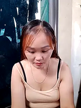 yula-bi online show from May 20, 1:57 am