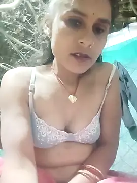 Cuty priti online show from April 6, 5:14 pm