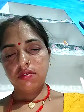 Mahima rani34 online show from May 15, 10:34 pm