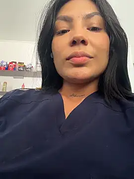 Sarah Hinata online show from January 19, 2:46 pm