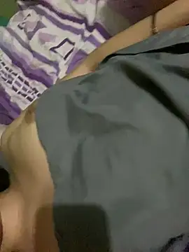 Sam040404 online show from March 30, 12:32 am