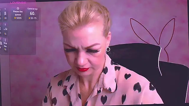 Madonna Fire online show from May 15, 12:08 pm