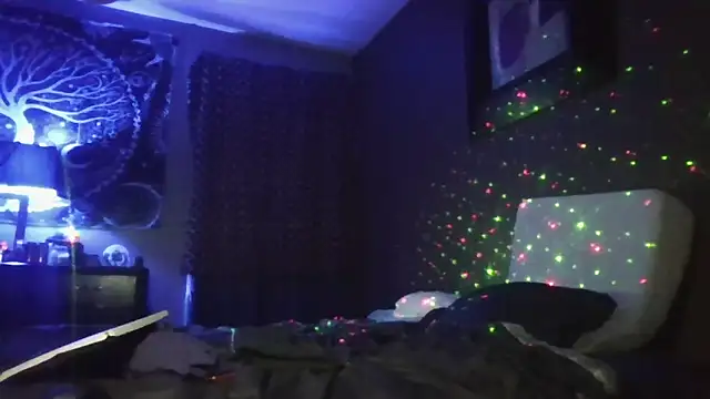 Derrick7799 online show from February 5, 4:26 am