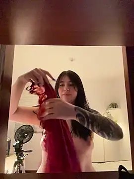 evelynrosess1 online show from March 27, 4:36 am