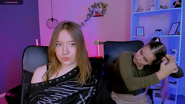 sweetie chloe  online show from March 20, 1:05 pm