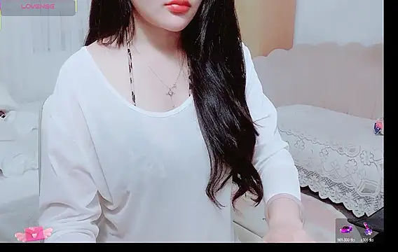 Junnatalie   online show from June 23, 3:15 am